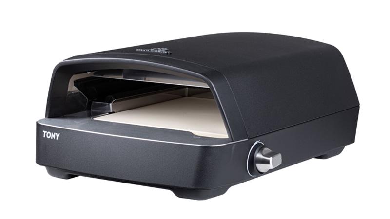 Four à pizza extérieur noir TONY avec régulateur de température et pierre pour pizzas croustillantes.