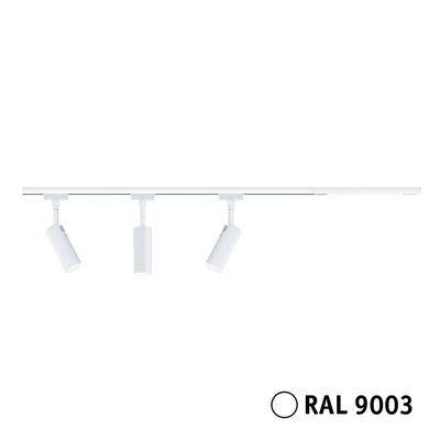 Trois spots LED blancs sur rail blanc RAL 9003 pour un éclairage d’intérieur flexible