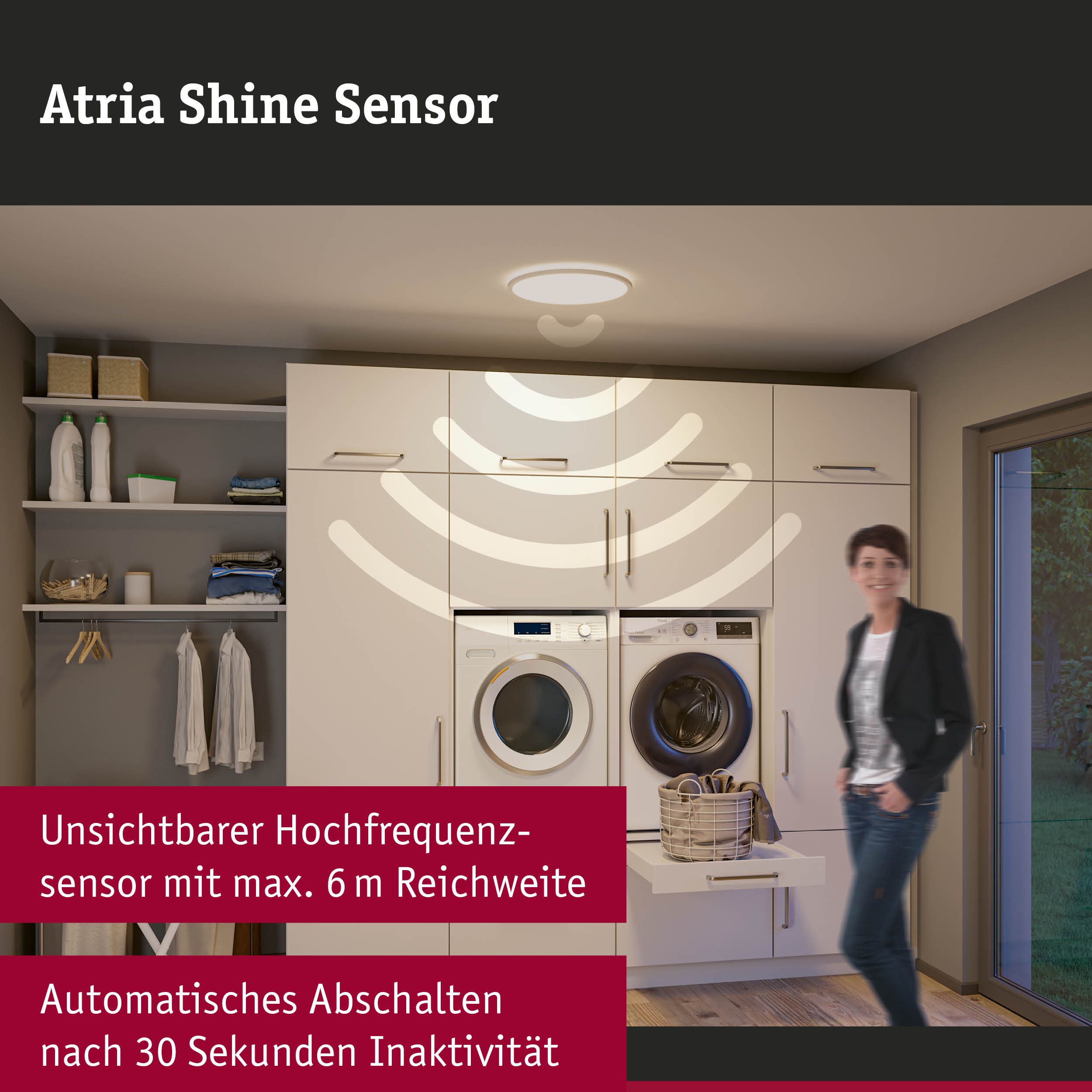 Weiße Deckenleuchte mit unsichtbarem Hochfrequenzsensor in moderner Waschküche mit Waschmaschine
