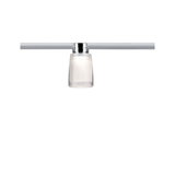 Moderne loftspot med matteret glas og kromramme til stilfuld belysning