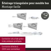 Éclairage triangulaire en métal argenté pour meuble avec alimentation et câble pour montage facile