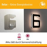 Solarbetriebene Hausnummer 6 aus Kunststoff in Weiß mit LED-Beleuchtung und Akku für 12 Stunden Laufzeit