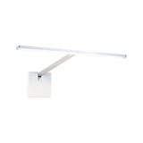 Moderne zilverkleurige aluminium LED-wandlamp met wit licht voor woonruimtes.