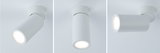 Trois spots LED de plafond blancs en métal présentés sous différents angles pour un éclairage ajustable