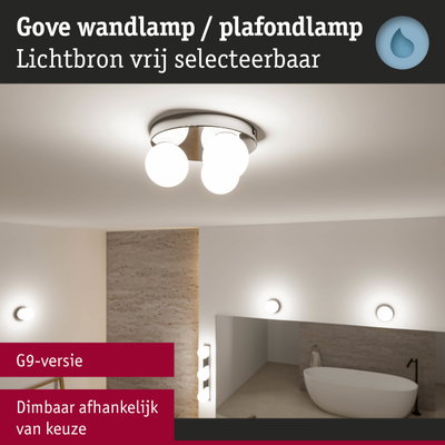 Gove plafondlamp met drie ronde witte lampen in moderne badkamer met bad en spiegel