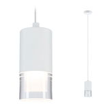 Moderne witte hanglamp van metaal en glas met heldere kap voor woonverlichting