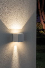 Moderner weißer Aluminium-Würfel-Wandleuchter mit warmweißem Licht für Außenbereiche