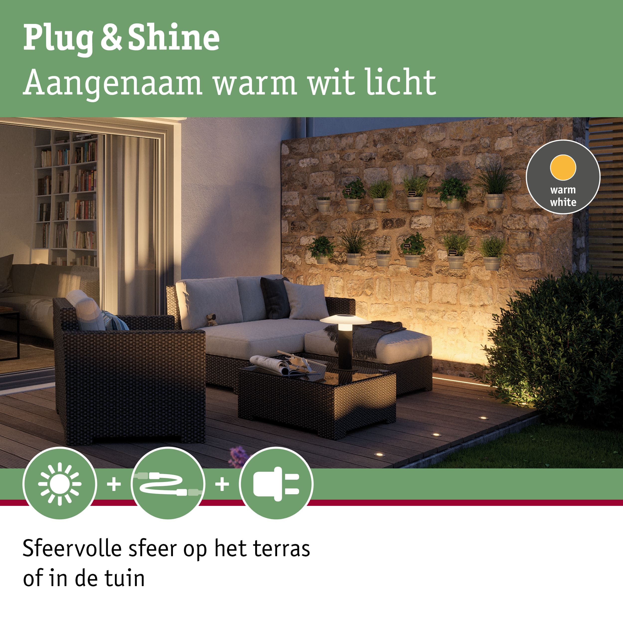 Gezellig terras met warm wit Plug & Shine LED-licht en rattan tuinmeubilair
