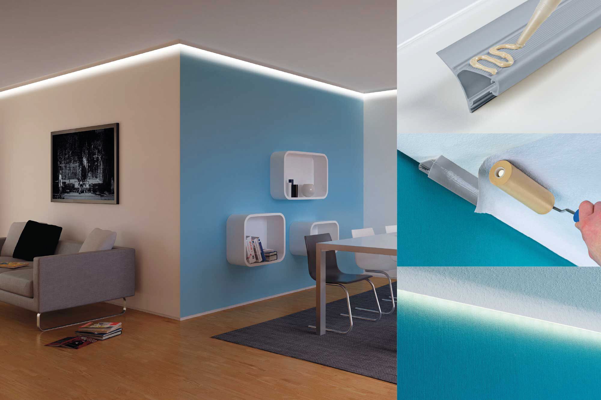 Montage van grijs kunststof hoekprofiel met LED-verlichting aan muur en plafond in moderne woonkamer.