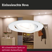 Weiße Einbauleuchte Nova mit schwenkbaren Spots für optimale Raumbeleuchtung im modernen Wohnzimmer
