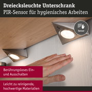 Dreieckige Unterbauleuchte aus Edelstahl mit PIR-Sensor für berührungsloses Ein- und Ausschalten