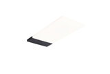 Rektangulært loftlys med hvid diffuser og sort metalramme, moderne LED-belysning