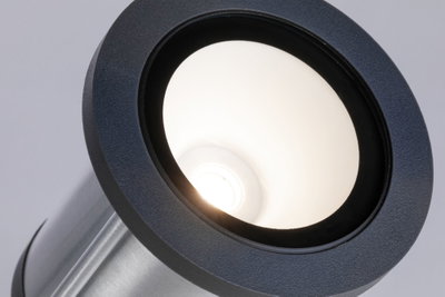 Moderner LED-Außenspot aus gebürstetem Aluminium mit schwarzem Rand für Gartenbeleuchtung
