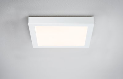 Plafonnier LED carré blanc avec diffuseur mat pour éclairage moderne