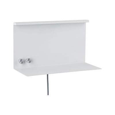 Moderne witte metalen wandlamp met twee zilveren draaiknoppen en stoffen kabel