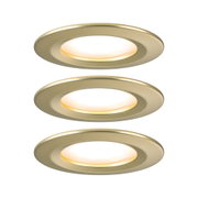 Drei goldfarbene LED-Einbaustrahler mit warmweißem Licht für moderne Wohnraumbeleuchtung