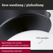 Zwarte Gove wandlamp met mat opaalglas, hoogwaardig materiaal en IP44 bescherming voor buitengebruik