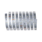 Flexibler LED-Streifen in Silber mit gelben LEDs, energiesparende Beleuchtung für Wohnräume.