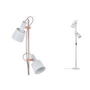 Lampadaire LED avec trois abat-jours métalliques blancs et structure en cuivre pour salon