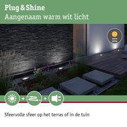 Buitenverlichting met warm wit licht voor terras en tuin met moderne LED-techniek