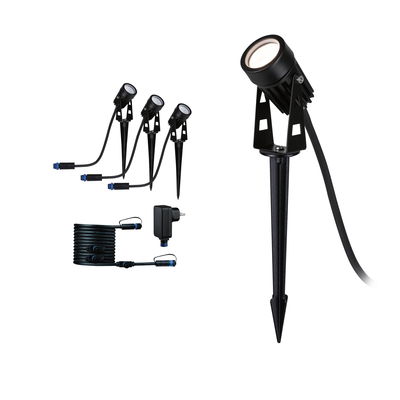 Set aus vier schwarzen LED-Gartenstrahlern mit Erdspießen und Anschlusskabel für Außenbeleuchtung