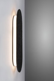 Applique murale moderne en feutre noir avec lumière LED blanc chaud pour un éclairage élégant