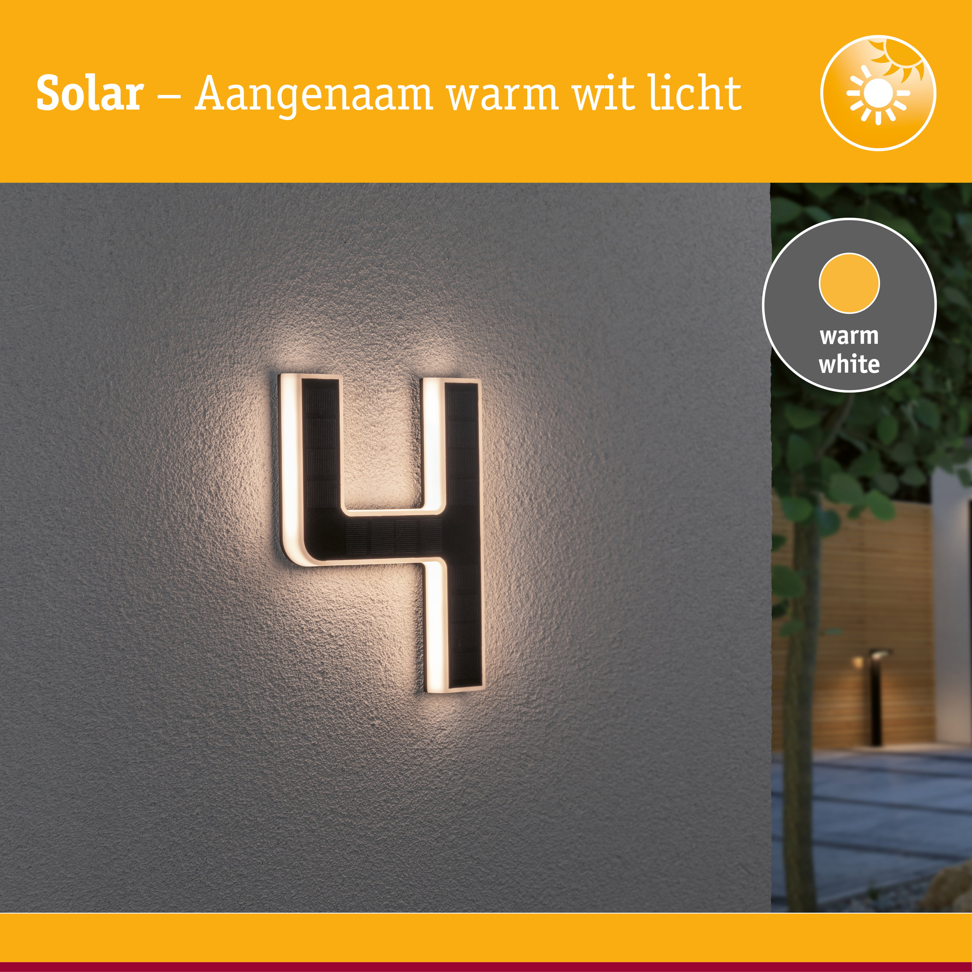 Zonne-energie huisnummer 4 met warm wit licht op grijze muur voor buitenverlichting
