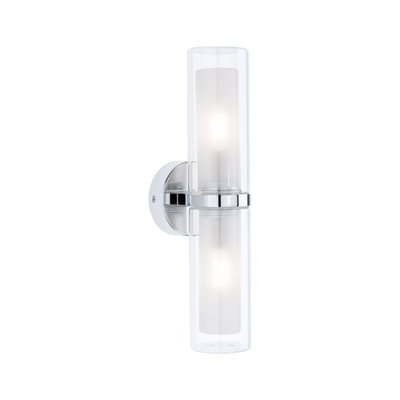 Moderne chromen wandlamp met twee cilindervormige glazen kappen en warm wit licht