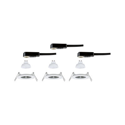 Drei weiße Einbaustrahler mit GU10 LED-Lampen und schwarzen Anschlusskabeln für LED-Einbaustrahler.