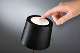 Schwarze LED-Tischleuchte mit Touch-Schalter und weißem Leuchtfeld für moderne Innenbeleuchtung