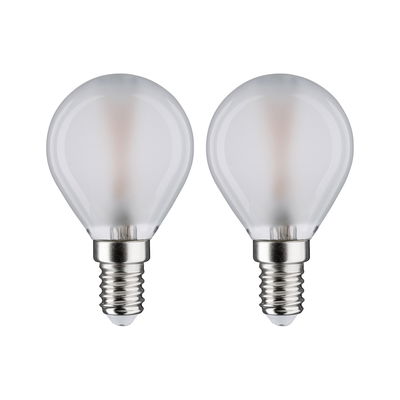 Zwei matte LED-Leuchtmittel mit E14-Fassung und rundem Glas in Weiß für energiesparende Beleuchtung