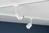 Zwei weiße LED-Strahler aus Metall an Schienensystem an weißer Decke für moderne Raumbeleuchtung