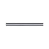 Lange slanke aluminium wandlamp in zilver voor moderne LED-verlichting.