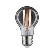 LED-Glühbirne mit klarer Glasabdeckung und sichtbaren Leuchtfäden, energiesparende Beleuchtungslösung