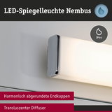 LED-Spiegelleuchte Nimbus mit harmonisch abgerundeten Endkappen und transluzentem Diffuser in Weiß für Badezimmer.