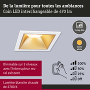 Spot LED encastré blanc avec réflecteur doré, dimmable sur 3 niveaux, lumière blanc chaud 2700K