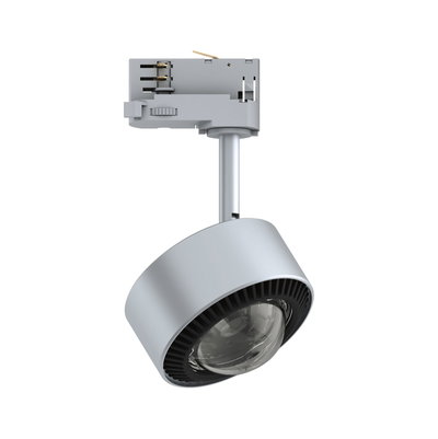 Moderner silberner LED-Strahler mit schwarzem Lüfterring für flexible Innenbeleuchtung