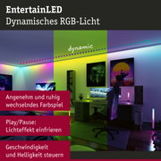 Dynamisches RGB-LED-Licht im modernen Gaming-Zimmer mit farbwechselnder Wand- und Deckenbeleuchtung