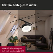 Zwarte CorDuo 3-Step-Dim Actor LED-spot met dimbare verlichting in moderne woonkamer