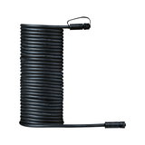 Sort langt forbindelseskabel med holdbare stik, velegnet til LED-belysningssystemer.