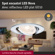 Spot encastré LED Nova blanc avec réflecteur LED plat GU10 et lumière blanc chaud agréable