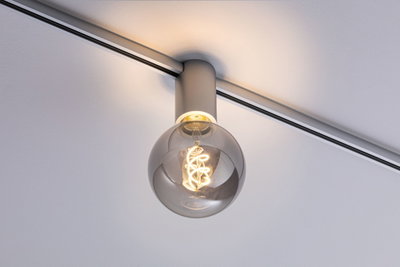 Moderne Deckenleuchte mit rauchglas Kugel und sichtbarem LED-Filament an Schienensystem