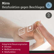 Finger bedient integrierte Steuerungstasten auf beschlagener Glasfläche mit Heizfunktion gegen Beschlagen