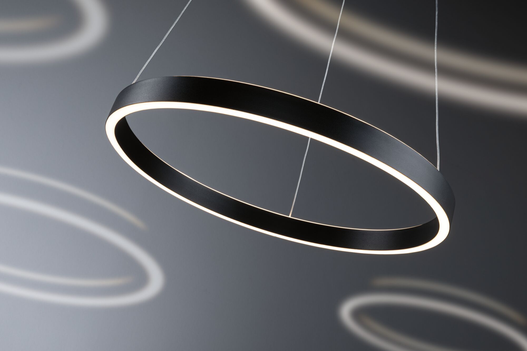 LED Pendelleuchte 3-Step-Dim Talione 2700K 1800lm 32W Schwarz
