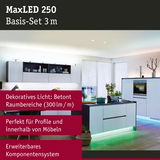 MaxLED 250 LED-Lichtband 3 m in moderner Küche mit farbiger Möbelbeleuchtung und dekorativem Licht