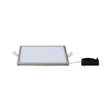 Rechteckiges LED-Panel mit silbernem Aluminiumrahmen und weißem Diffusor für energiesparende Raumbeleuchtung