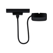 Sort kabel med rektangulær stik og fleksibel slange til belysningssystemer