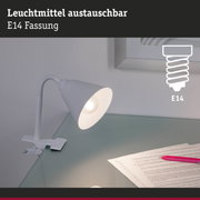 Weißer Leselampe mit flexiblem Hals und E14 Fassung für austauschbare Leuchtmittel am Schreibtisch.