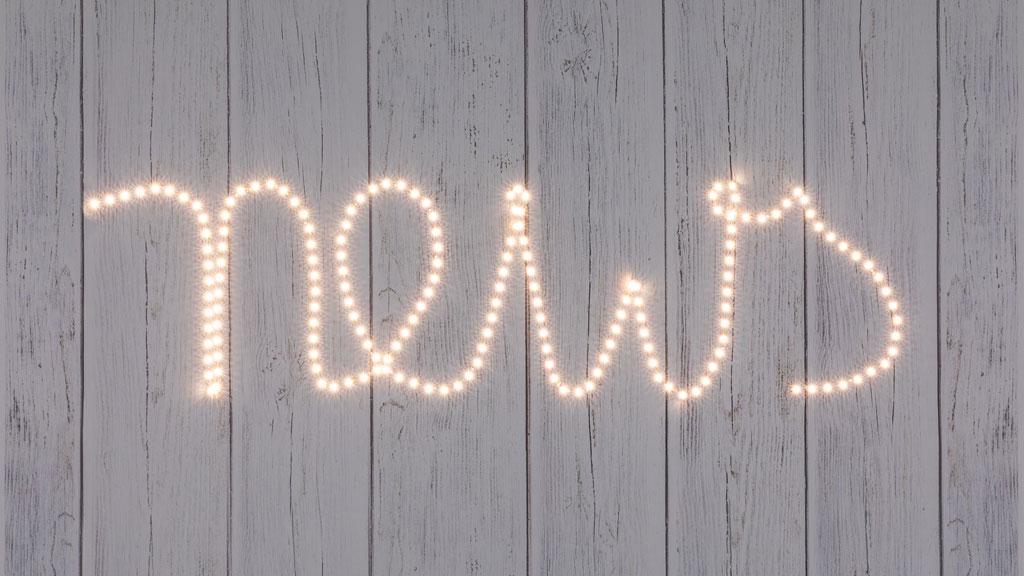 Leuchtende LED-Lichterkette in Schriftzug