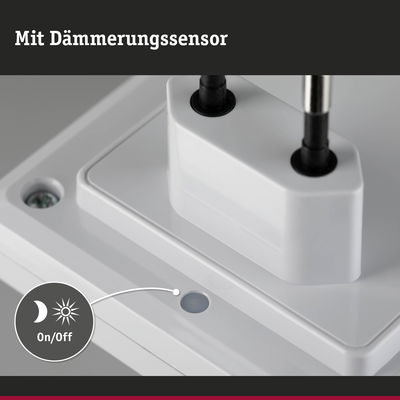 Weißes Kunststoffgehäuse mit Dämmerungssensor für automatisches Ein- und Ausschalten der Beleuchtung